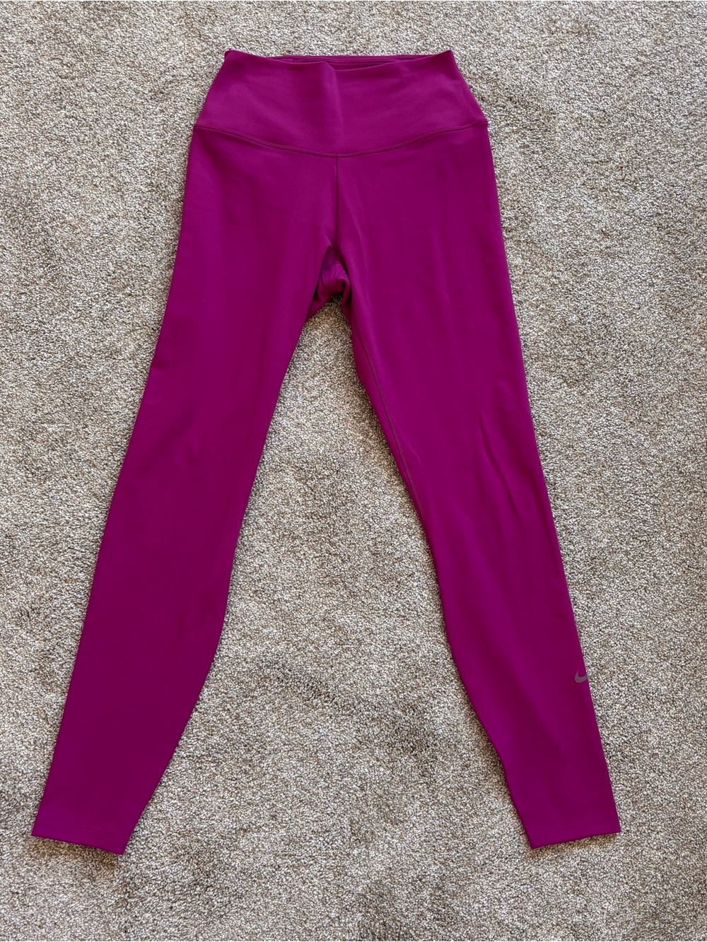 Nike Magenta High-Rise Leggings